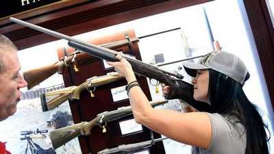 Более строгие законы об оружии связаны с уменьшением количества убийств с применением огнестрельного оружия