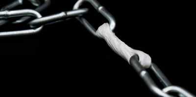 Самый прочный природный клей отклеивается