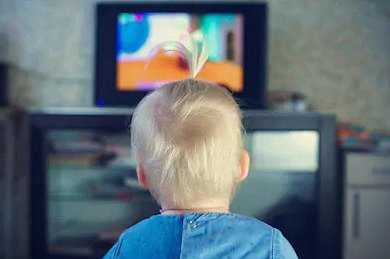 Фоновое телевидение может быть плохо для детей