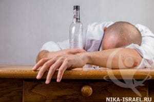 Зависимость превращается в болезнь, которую можно вылечить