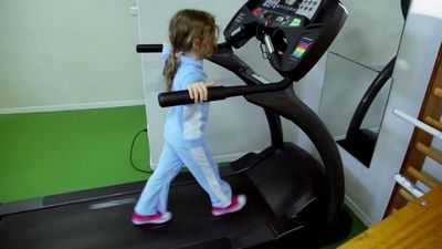 Беговые дорожки для упражнений - важная причина ожогов рук у детей