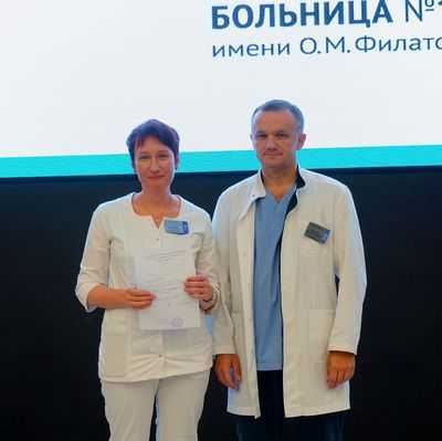 Врачи предупреждают путешественников, других спортсменов на выносливость и медицинский персонал об опасности отравления водой