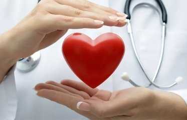 Имплантаты груди могут затруднять ЭКГ и приводить к ложному диагнозу сердечного приступа